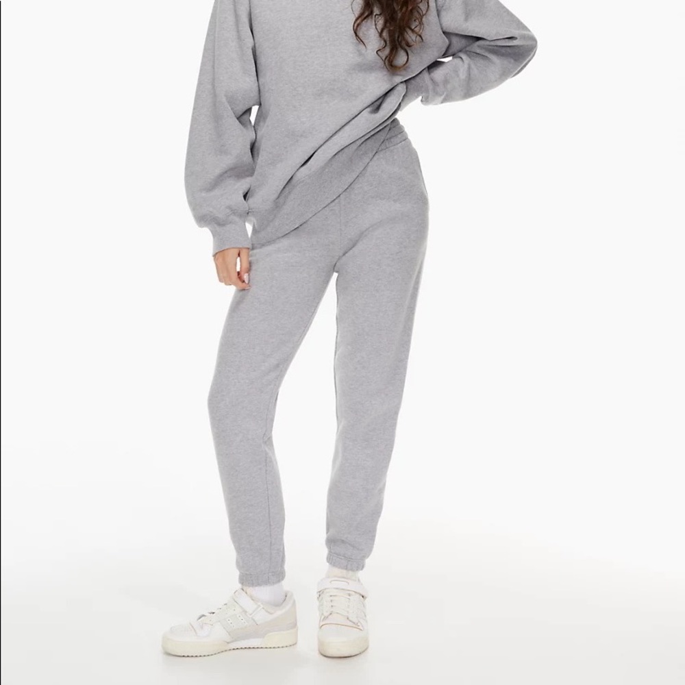 TNA Cozy Fleece Perfect Sweatpants | size M, regular